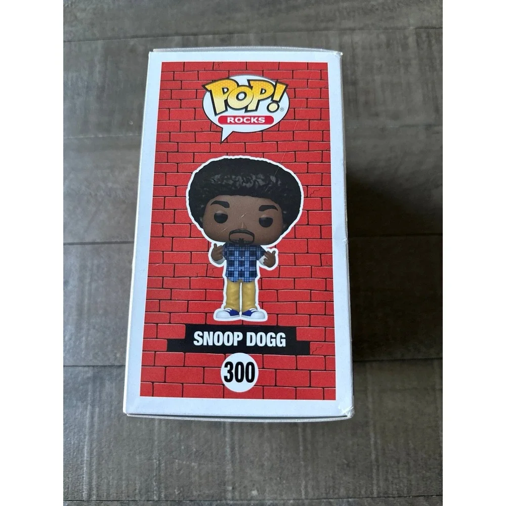 Funko Pop Snoop Dog Vinyl Figure 300